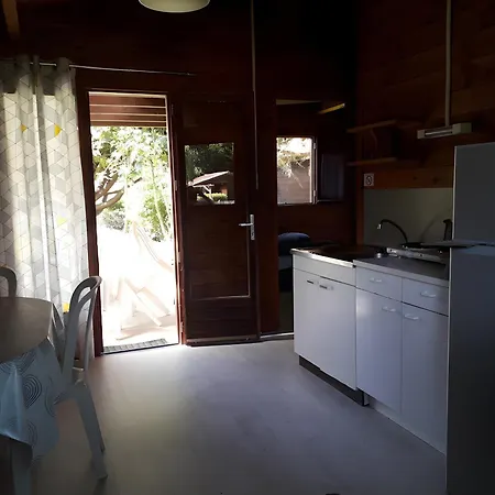 Bois 8 Domaine Les Epinettes