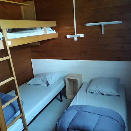 Bois 8 Domaine Les Epinettes *