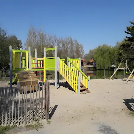 Bois 8 Domaine Les Epinettes Saint-Gervais (Vendee)