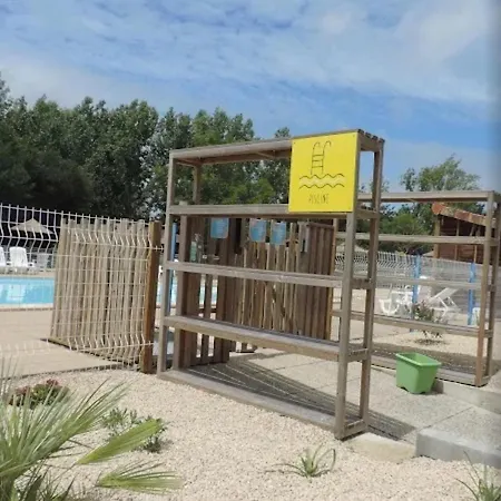 Bois 8 Domaine Les Epinettes Saint-Gervais (Vendee)