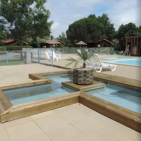 Bois 8 Domaine Les Epinettes Saint-Gervais (Vendee)