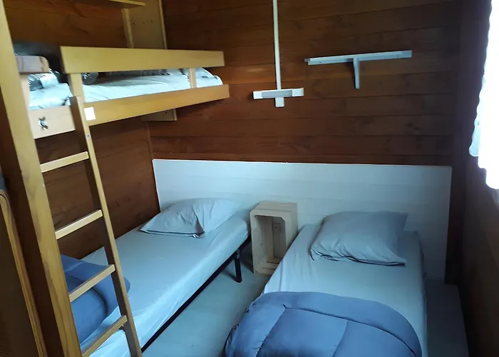 Bois 8 Domaine Les Epinettes *