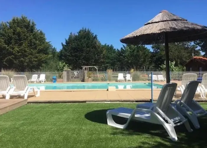 Bois 8 Domaine Les Epinettes